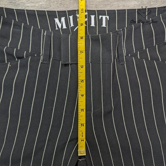 Mixit Striped Cropped Pants Size 4 - Picture 4 of 6